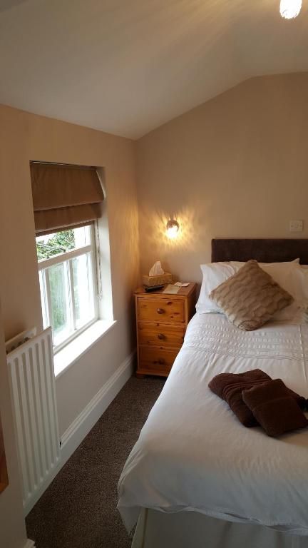 Ferndale Lodge room 3